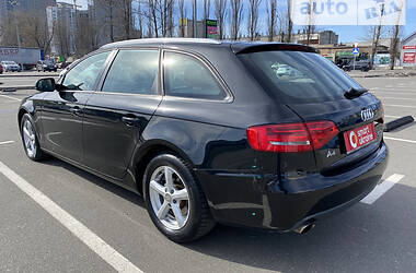 Универсал Audi A4 2009 в Киеве