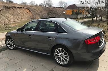 Седан Audi A4 2015 в Богодухове