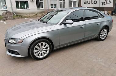 Седан Audi A4 2010 в Луцке