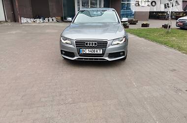 Седан Audi A4 2010 в Луцке