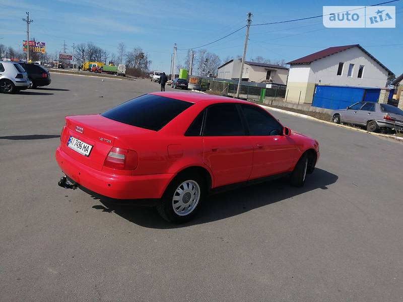 Седан Audi A4 1998 в 