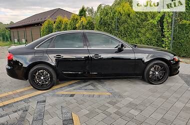 Седан Audi A4 2013 в Стрые