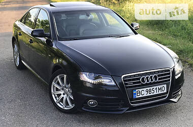 Седан Audi A4 2012 в Стрые