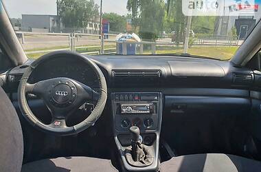 Седан Audi A4 1996 в Тернополе
