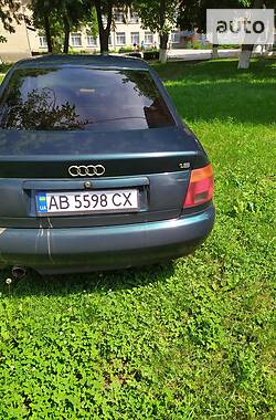 Седан Audi A4 1996 в Теплику