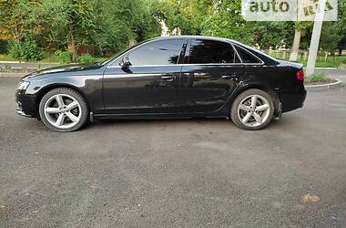 Седан Audi A4 2010 в Синельниково