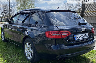 Универсал Audi A4 2013 в Волновахе