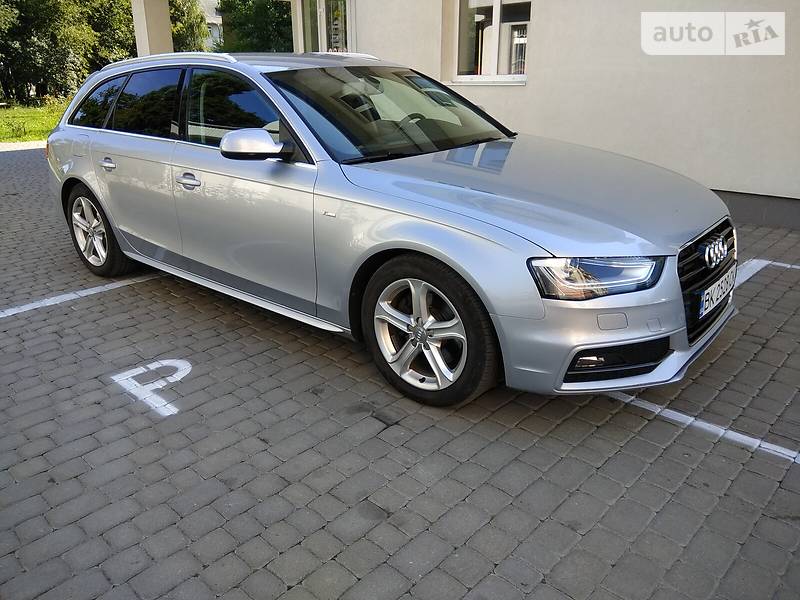 Универсал Audi A4 2015 в 