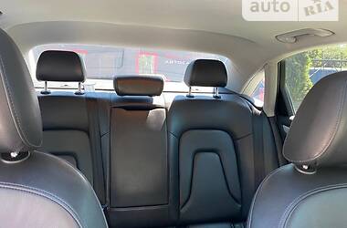 Седан Audi A4 2012 в 
