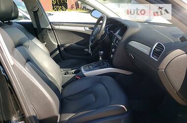 Седан Audi A4 2014 в 