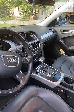 Седан Audi A4 2012 в Харькове