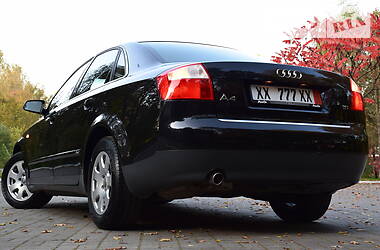 Седан Audi A4 2004 в Дрогобыче