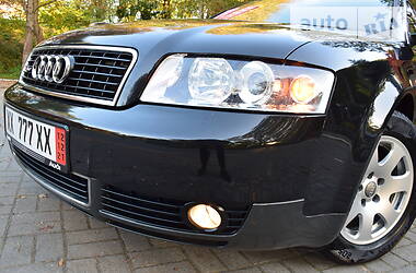 Седан Audi A4 2004 в Дрогобыче