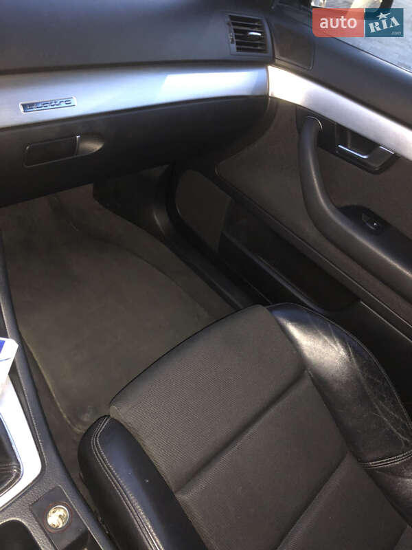 Універсал Audi A4 2006 в Ужгороді