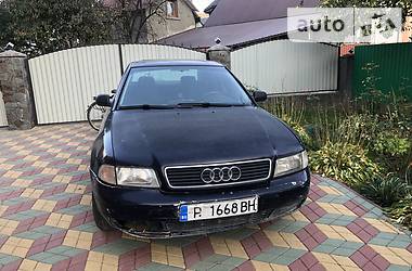 Универсал Audi A4 1998 в Тячеве