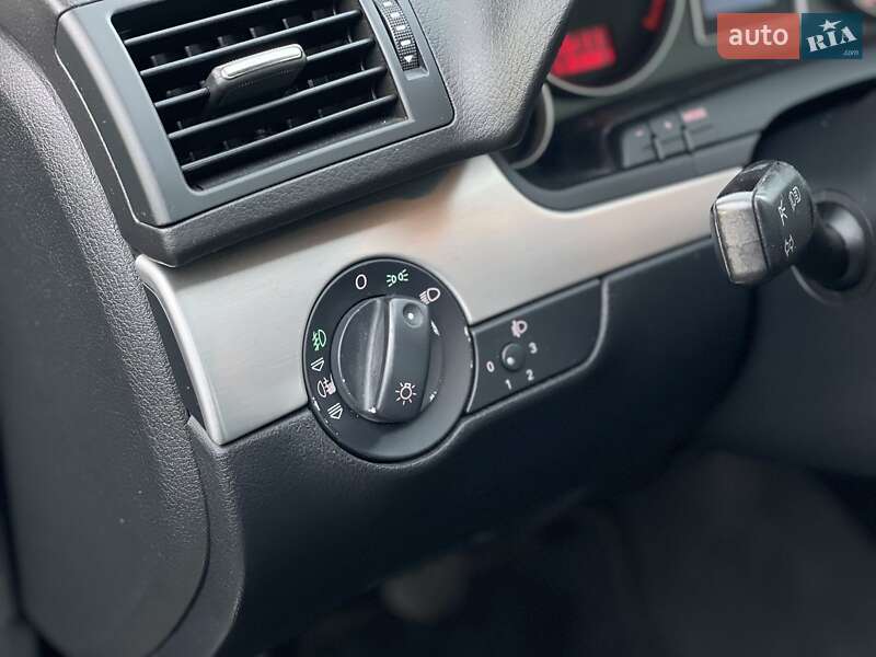 Универсал Audi A4 2006 в Ужгороде