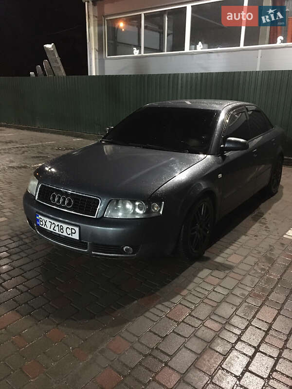 Седан Audi A4 2001 в Хмельницком