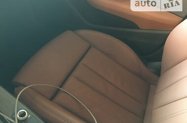 Седан Audi A4 2020 в 