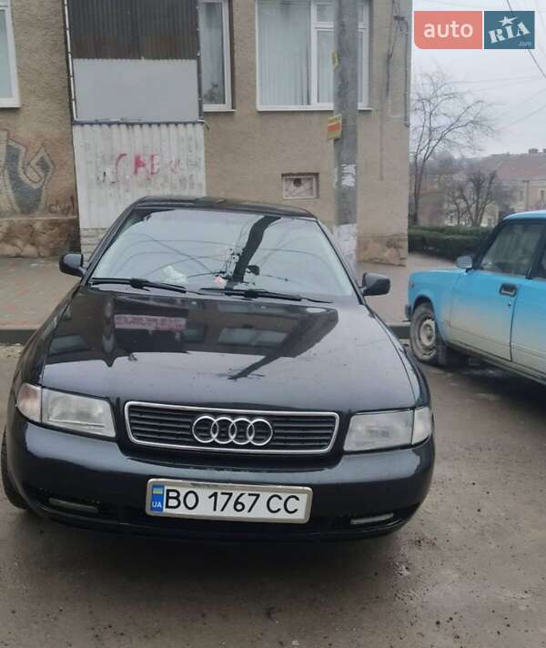 Седан Audi A4 1996 в Бережанах