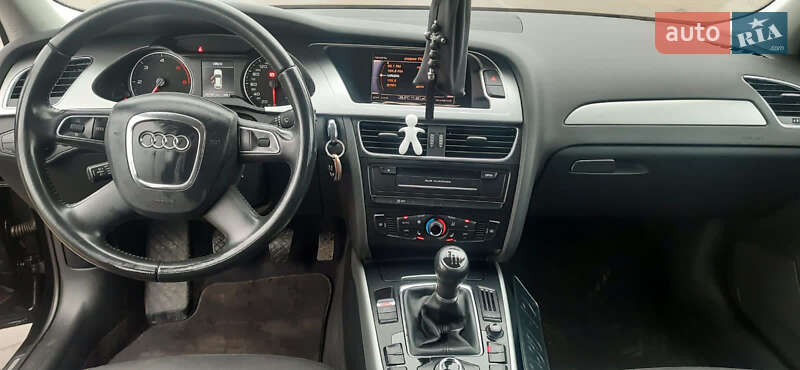 Универсал Audi A4 2011 в Черновцах