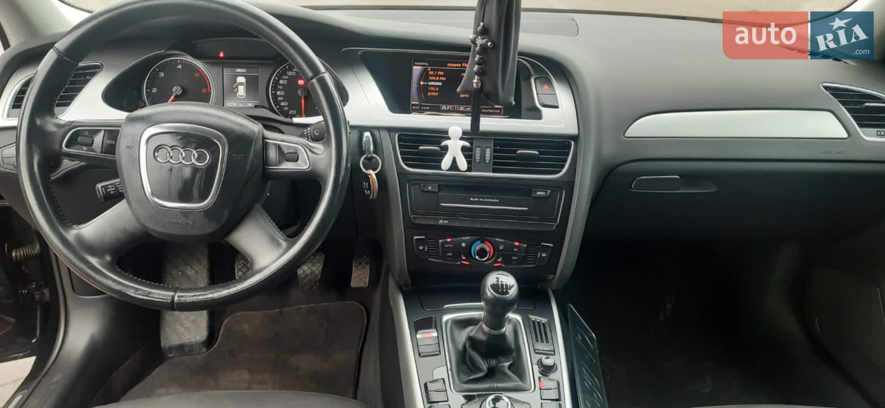 2011 Audi A4 - мініатюра 20