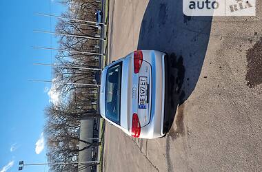 Седан Audi A4 2013 в Николаеве