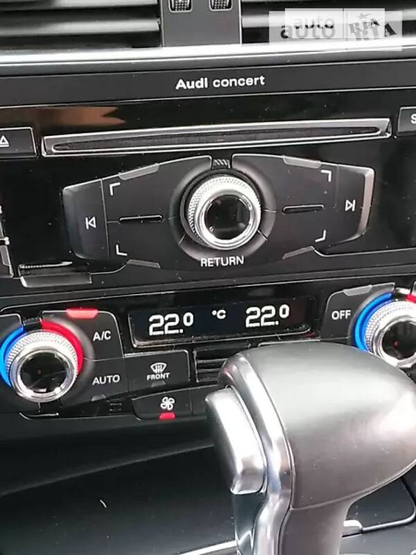 Седан Audi A4 2015 в Николаеве