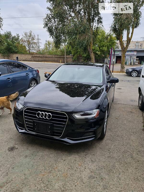 Седан Audi A4 2015 в Николаеве