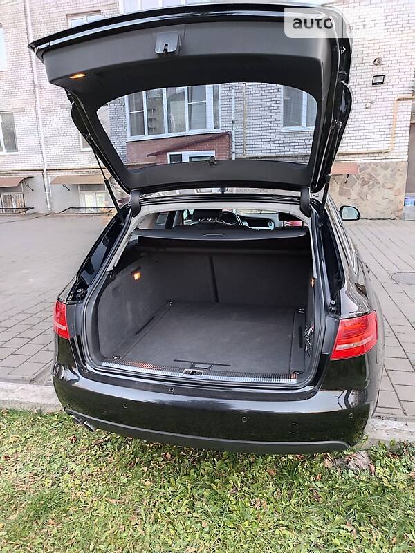 Универсал Audi A4 2008 в Волочиске