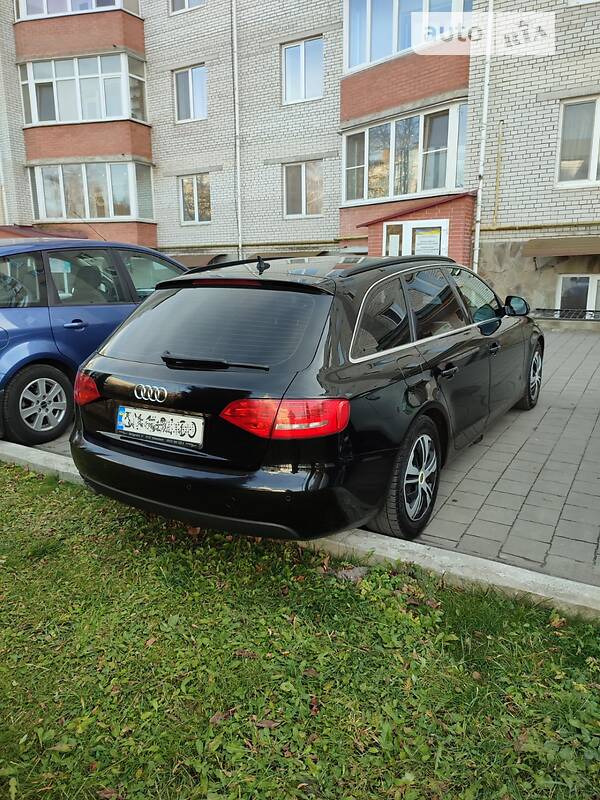 Универсал Audi A4 2008 в Волочиске