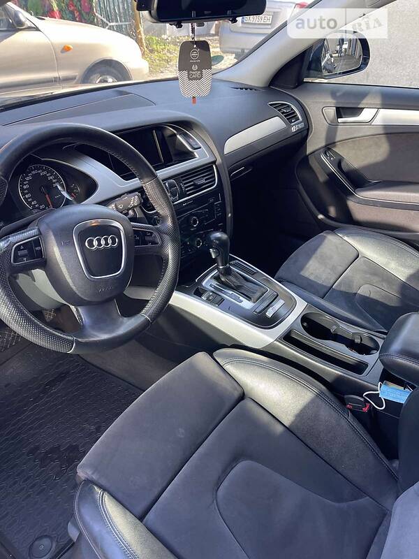 Универсал Audi A4 2008 в Волочиске