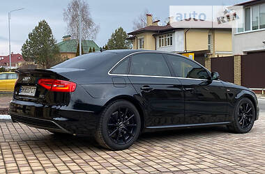 Седан Audi A4 2015 в 