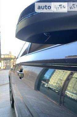 Седан Audi A4 2016 в 