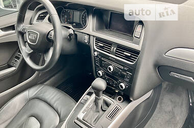 Седан Audi A4 2014 в Сумах