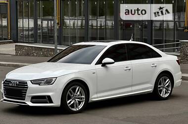 Седан Audi A4 2016 в Виннице