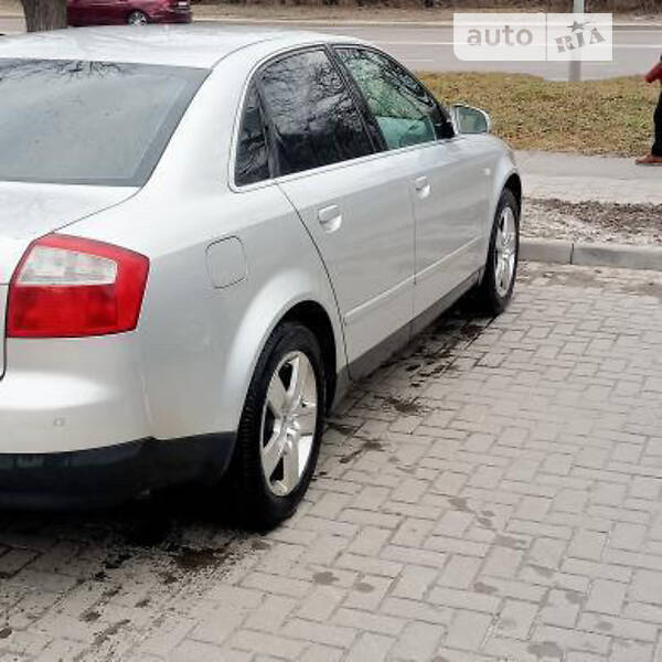 Седан Audi A4 2002 в Львове