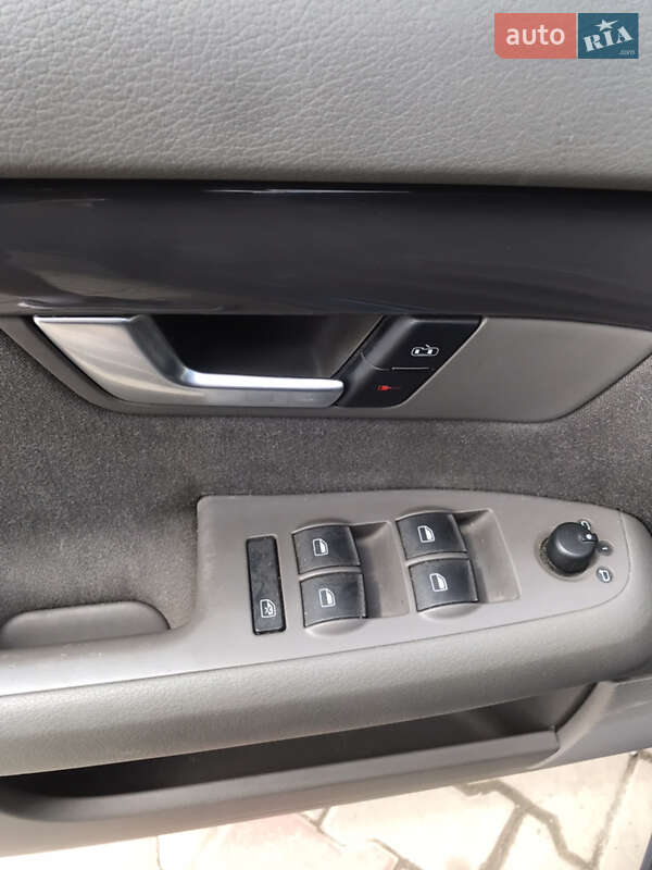 Универсал Audi A4 2004 в Дунаевцах