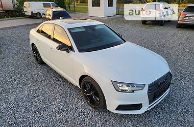 Седан Audi A4 2016 в Львове