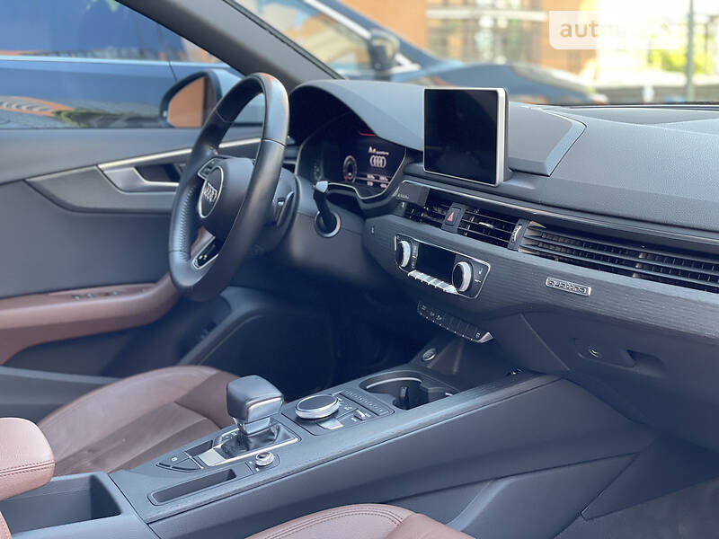Седан Audi A4 2016 в Івано-Франківську