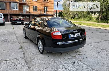 Седан Audi A4 2004 в 