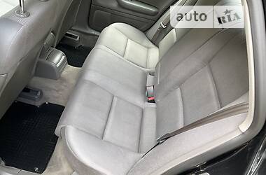 Седан Audi A4 2004 в 