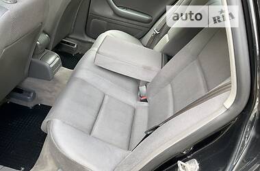 Седан Audi A4 2004 в 