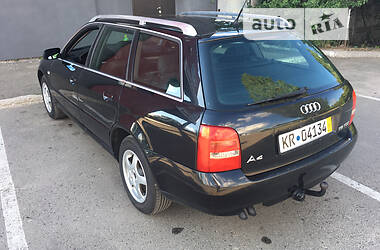 Универсал Audi A4 2000 в Чернигове