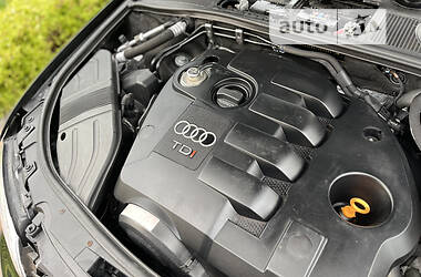 Универсал Audi A4 2002 в 