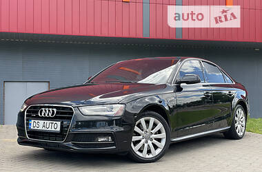 Седан Audi A4 2014 в 