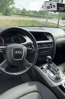 Универсал Audi A4 2010 в Львове