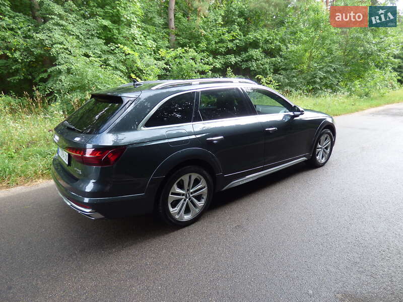 Універсал Audi A4 2019 в Києві