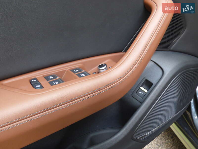 Універсал Audi A4 2019 в Києві