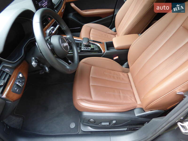 Універсал Audi A4 2019 в Києві