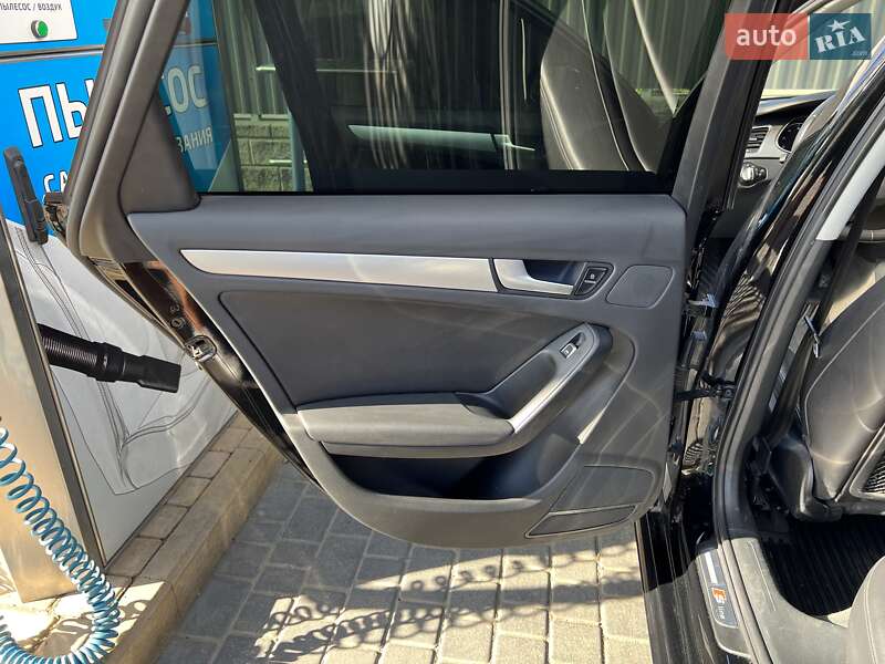 Седан Audi A4 2014 в Одессе